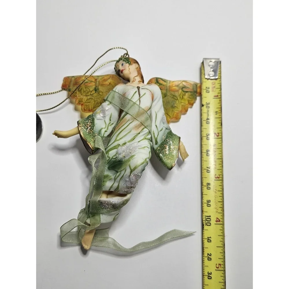 Ashton Drake Dragonfly Among Lilies On Wings of Light Heirloom Fairy Ornament 03